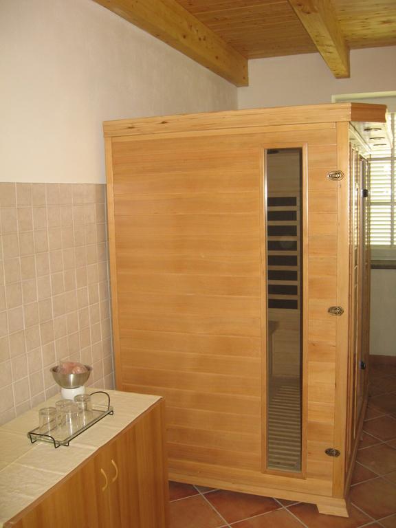Agriturismo Cascina Serra Cossano Belbo Buitenkant foto