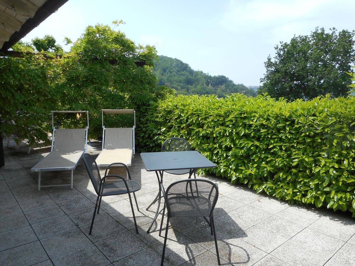 Agriturismo Cascina Serra Cossano Belbo Buitenkant foto