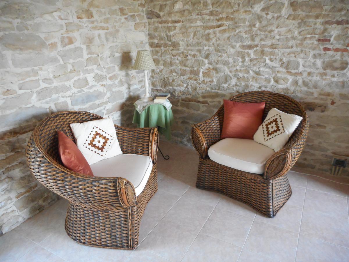Agriturismo Cascina Serra Cossano Belbo Buitenkant foto